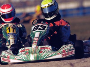 2012_hooters_sponsored_kart_justin_k_racing_1